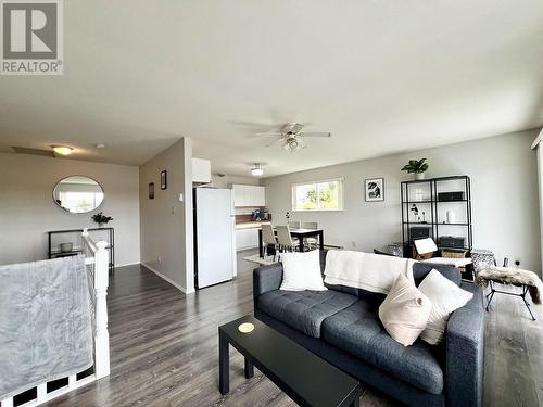 921 W 1St Avenue, Prince Rupert, BC - Indoor Photo Showing Living Room