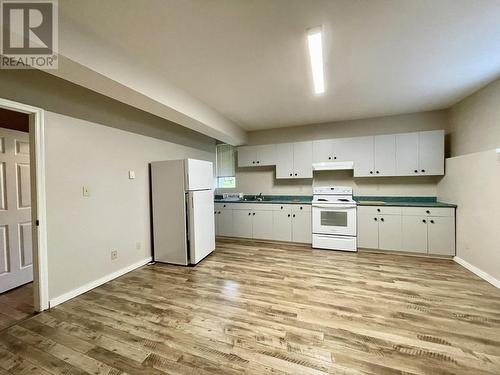 921 W 1St Avenue, Prince Rupert, BC - Indoor Photo Showing Kitchen