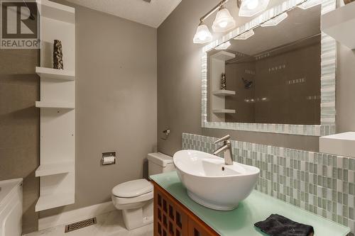 4493 Wasilow Road, Kelowna, BC - Indoor Photo Showing Bathroom