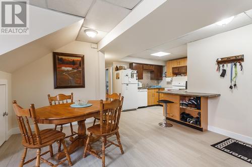 4493 Wasilow Road, Kelowna, BC - Indoor Photo Showing Dining Room