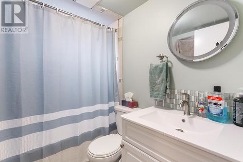 4493 Wasilow Road, Kelowna, BC - Indoor Photo Showing Bathroom