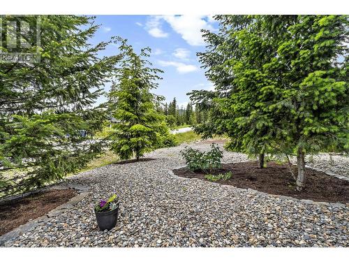 2884 Golf Course Drive, Blind Bay, BC - Outdoor