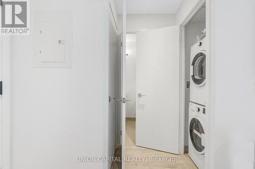 5107 - 55 Mercer Street, Toronto, ON - Indoor Photo Showing Laundry Room