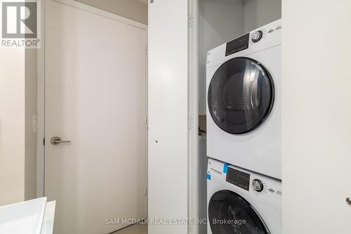 1108 - 8 Charlotte Street, Toronto, ON - Indoor Photo Showing Laundry Room