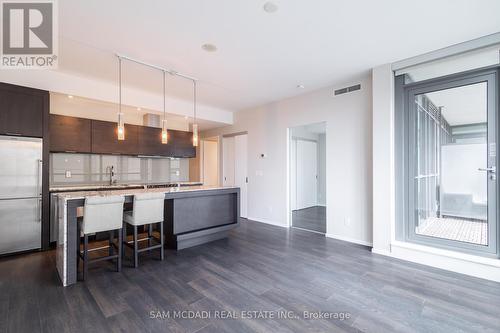 1108 - 8 Charlotte Street, Toronto, ON - Indoor Photo Showing Kitchen