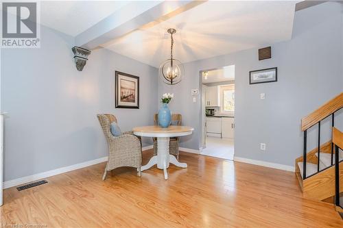 220 Salisbury Avenue Unit# 1, Cambridge, ON - Indoor Photo Showing Dining Room