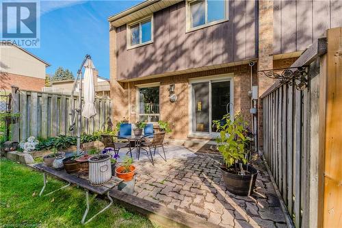 220 Salisbury Avenue Unit# 1, Cambridge, ON - Outdoor