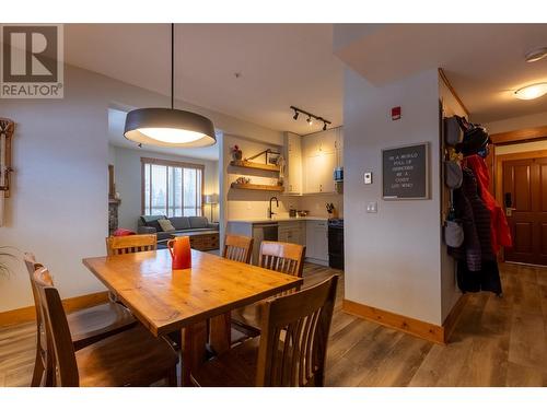 4559 Timberline Crescent Unit# 427, Fernie, BC - Indoor Photo Showing Dining Room