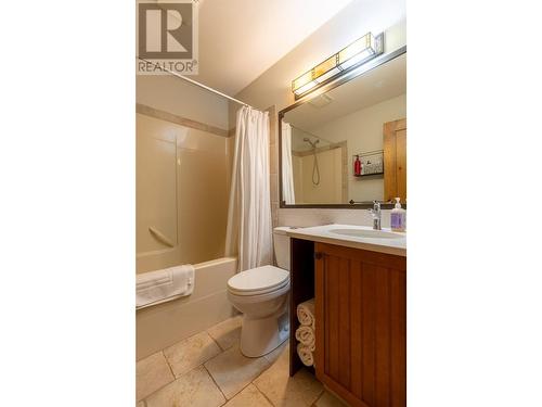 4559 Timberline Crescent Unit# 427, Fernie, BC - Indoor Photo Showing Bathroom