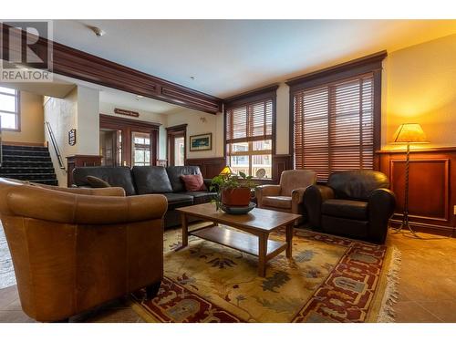 4559 Timberline Crescent Unit# 427, Fernie, BC - Indoor Photo Showing Living Room