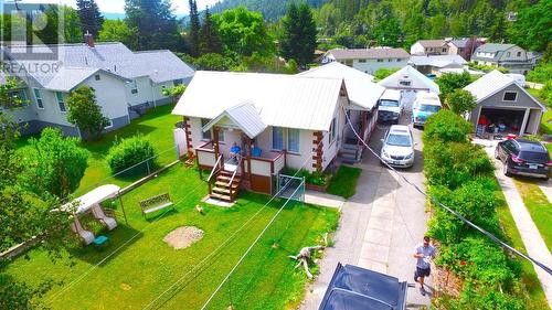 160 Columbia Avenue, Castlegar, BC - Outdoor