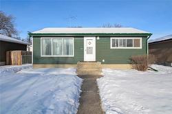 215 Havelock AVE  Winnipeg, MB R2M 3B2