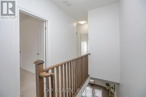 96 Fruitvale Circle, Brampton, ON - Indoor Photo Showing Other Room