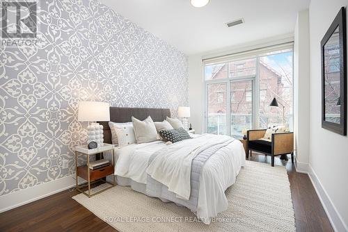 217 - 120 Homewood Avenue, Toronto, ON - Indoor Photo Showing Bedroom