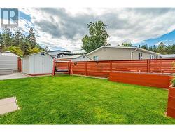 Large fully fenced backyard - 