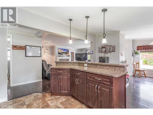 Bright and open concept - 610 Katherine Road Unit# 70, West Kelowna, BC 