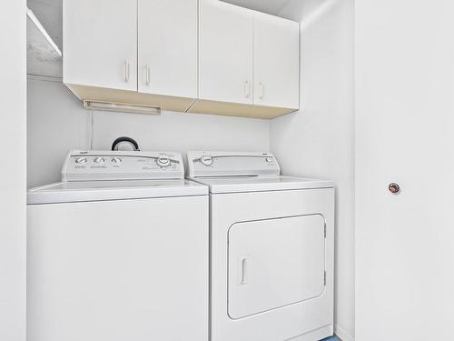 Bathroom - 308-725 10E Avenue, Montréal (Lachine), QC - Indoor Photo Showing Laundry Room