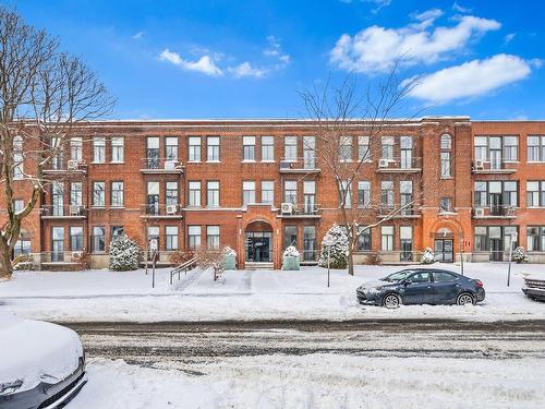 Street - 308-725 10E Avenue, Montréal (Lachine), QC - Outdoor With Facade