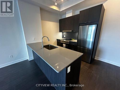 905 - 4130 Parkside Village Drive, Mississauga, ON - Indoor Photo Showing Kitchen With Stainless Steel Kitchen