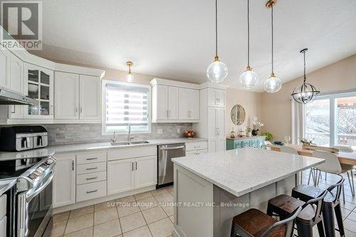 51 Copper Leaf Street, Kitchener, ON - Indoor Photo Showing Kitchen With Upgraded Kitchen