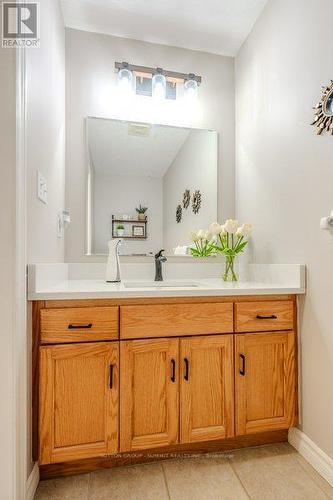 51 Copper Leaf Street, Kitchener, ON - Indoor Photo Showing Bathroom