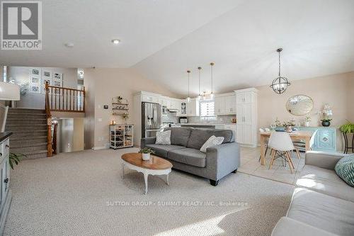 51 Copper Leaf Street, Kitchener, ON - Indoor Photo Showing Living Room