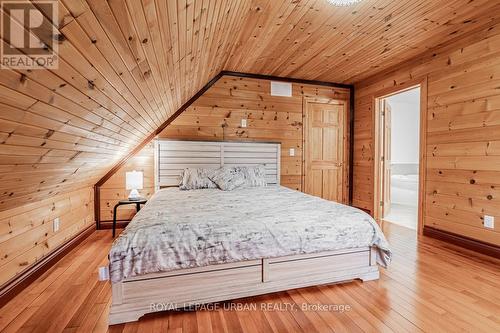 756 Rockaway Road, Georgina, ON - Indoor Photo Showing Bedroom