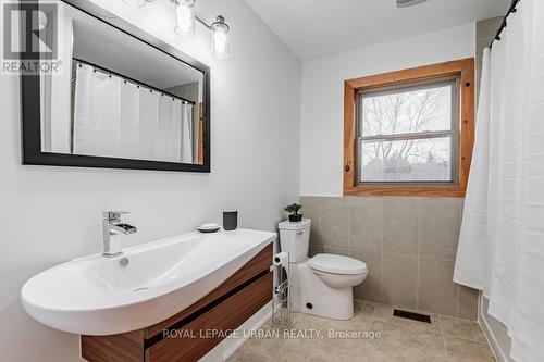 756 Rockaway Road, Georgina, ON - Indoor Photo Showing Bathroom