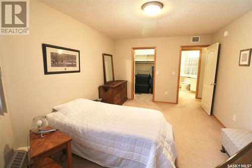 207 2550 25Th Avenue, Regina, SK - Indoor Photo Showing Bedroom