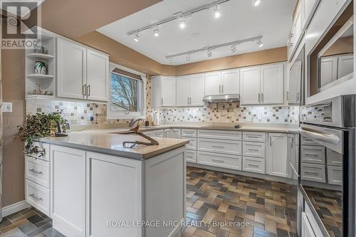 38 Colonel Butler Crescent, Niagara-On-The-Lake (101 - Town), ON - Indoor Photo Showing Kitchen