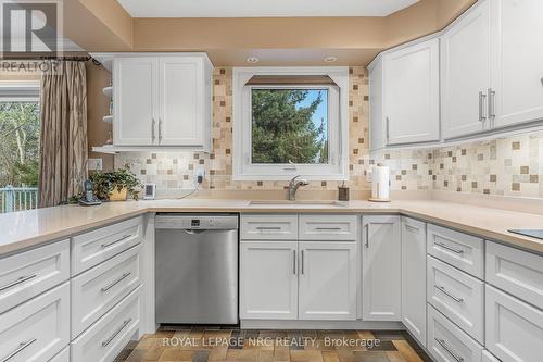 38 Colonel Butler Crescent, Niagara-On-The-Lake (101 - Town), ON - Indoor Photo Showing Kitchen