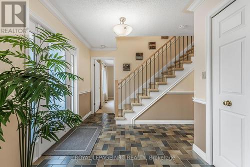 38 Colonel Butler Crescent, Niagara-On-The-Lake (101 - Town), ON - Indoor Photo Showing Other Room