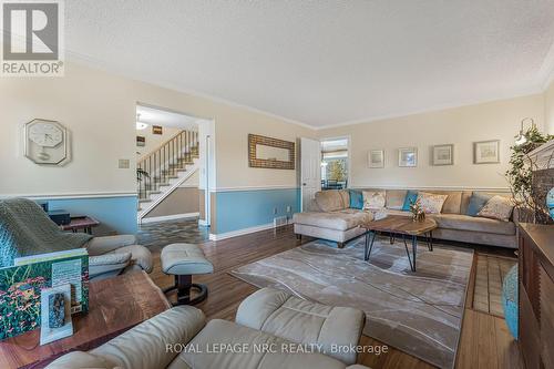 38 Colonel Butler Crescent, Niagara-On-The-Lake (101 - Town), ON - Indoor Photo Showing Living Room