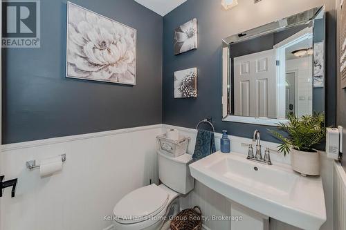 18 Gaw Crescent, Guelph (Pine Ridge), ON - Indoor Photo Showing Bathroom