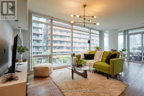 506 - 25 Telegram Mews, Toronto, ON - Indoor Photo Showing Living Room