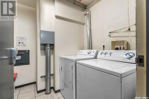 2008 320 5Th Avenue N, Saskatoon, SK - Indoor Photo Showing Laundry Room