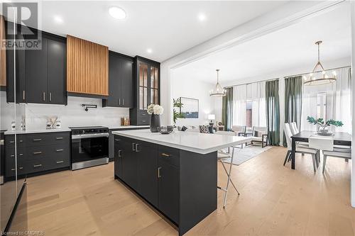 99 Hillcrest Road, Port Colborne, ON - Indoor Photo Showing Kitchen With Upgraded Kitchen