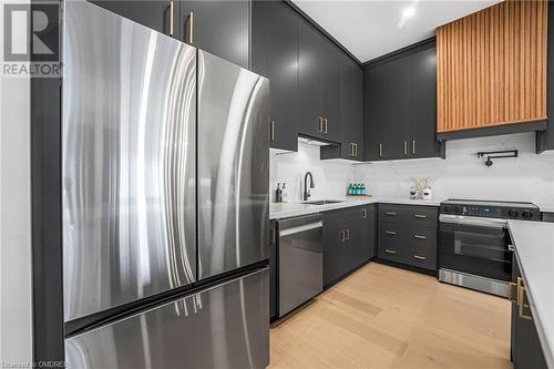 99 Hillcrest Road, Port Colborne, ON - Indoor Photo Showing Kitchen With Upgraded Kitchen