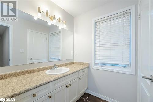 137 Willet Terrace, Milton, ON - Indoor Photo Showing Bathroom