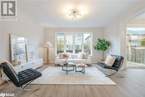 137 Willet Terrace, Milton, ON - Indoor Photo Showing Living Room