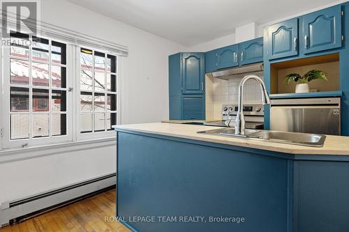 334 Queen Elizabeth Drive S, Ottawa, ON - Indoor Photo Showing Kitchen With Double Sink