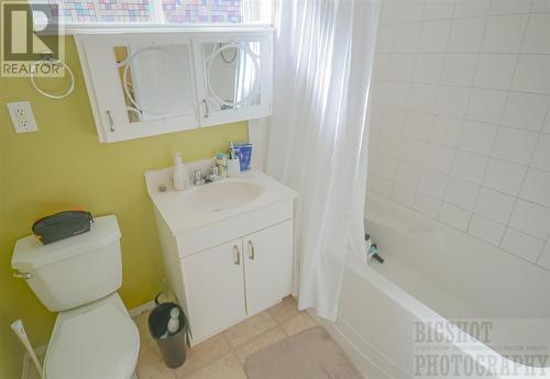 2366 Ross Crescent, Prince George, BC - Indoor Photo Showing Bathroom