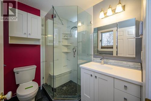 3166 Wallace Crescent, Prince George, BC - Indoor Photo Showing Bathroom