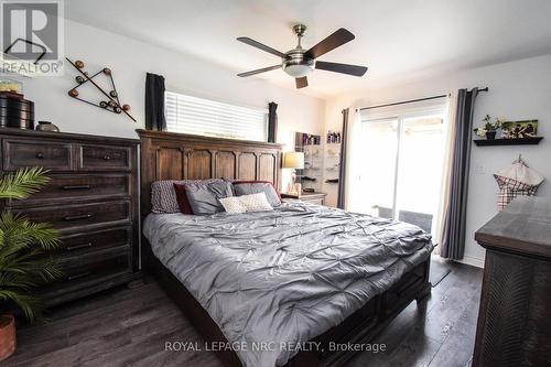 73 Marc Boulevard, Welland (773 - Lincoln/Crowland), ON - Indoor Photo Showing Bedroom