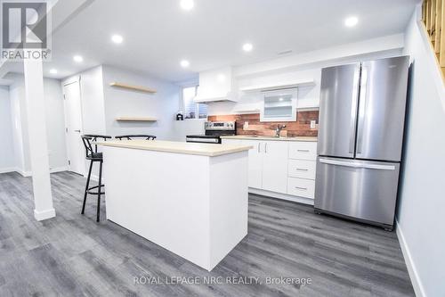 73 Marc Boulevard, Welland (773 - Lincoln/Crowland), ON - Indoor Photo Showing Kitchen