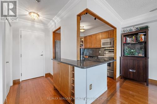 1006 - 81 Scott Street, St. Catharines, ON - Indoor Photo Showing Kitchen