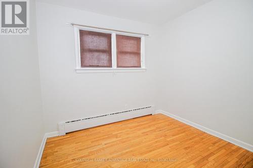 118 Rosemount Avenue, Port Colborne (878 - Sugarloaf), ON - Indoor Photo Showing Other Room