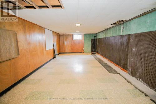 118 Rosemount Avenue, Port Colborne (878 - Sugarloaf), ON - Indoor Photo Showing Other Room