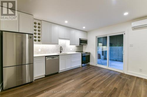 1250 Davenport Road, Toronto, ON - Indoor Photo Showing Kitchen With Upgraded Kitchen