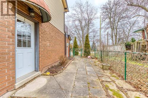 Lower - 62 Third Line, Oakville, ON - Outdoor With Exterior